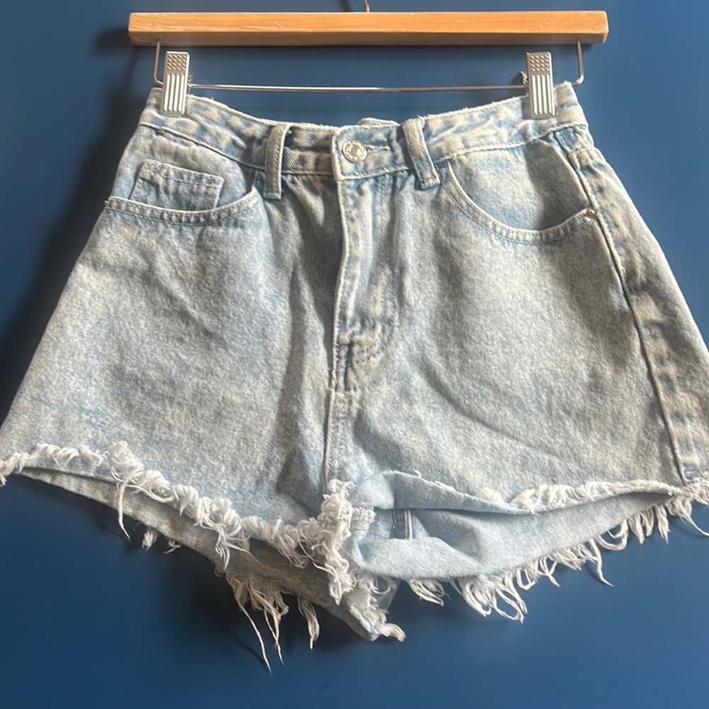 White wash jean shorts